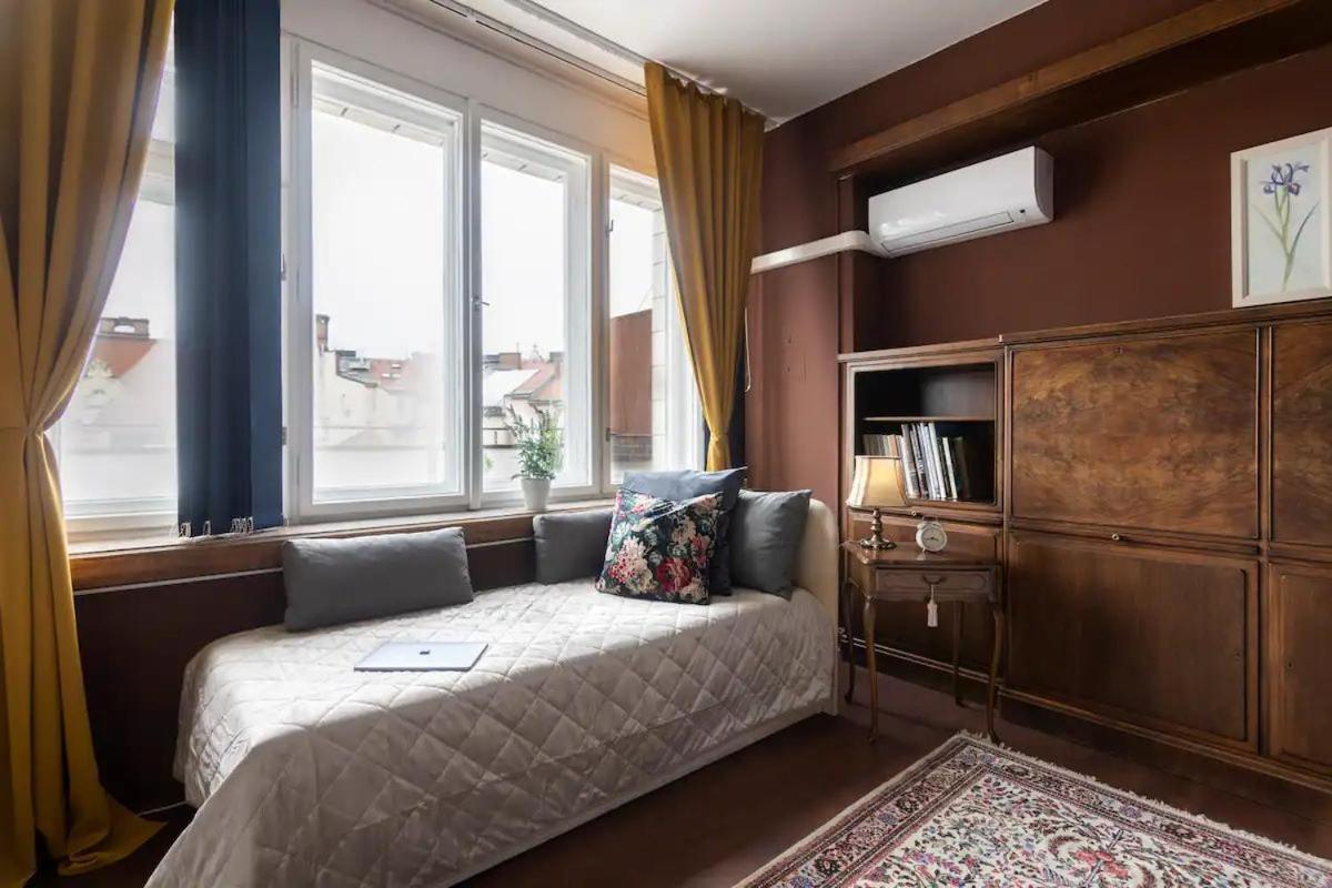 Waterfront River Side Roof - Terrace With View * Prag