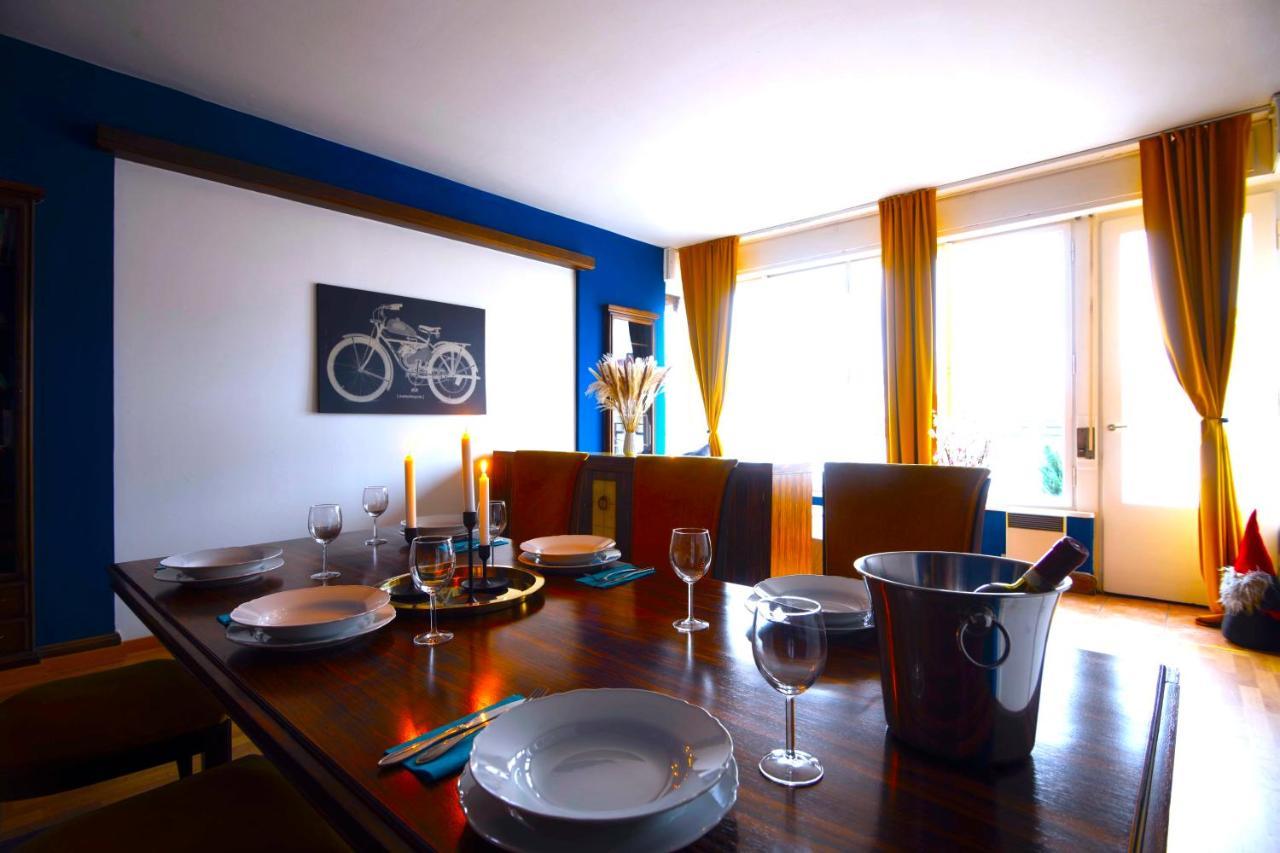 Waterfront River Side Roof - Terrace With View Apartment Prag